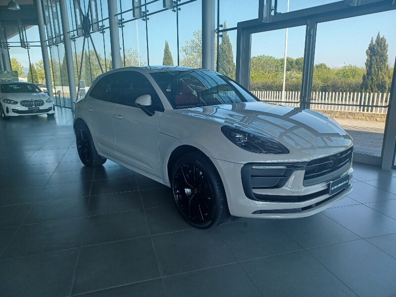 motorauto_flli_nardoni_srl_porsche_macan_1as_13_25_benzina_69da687fe1000.jpg