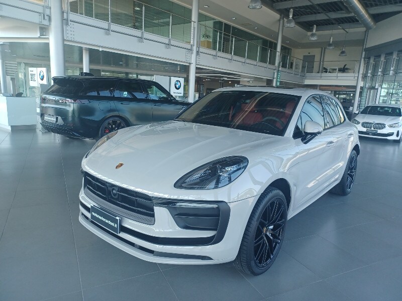 PORSCHE Macan 1ªs. '13-'25 Macan 2.0